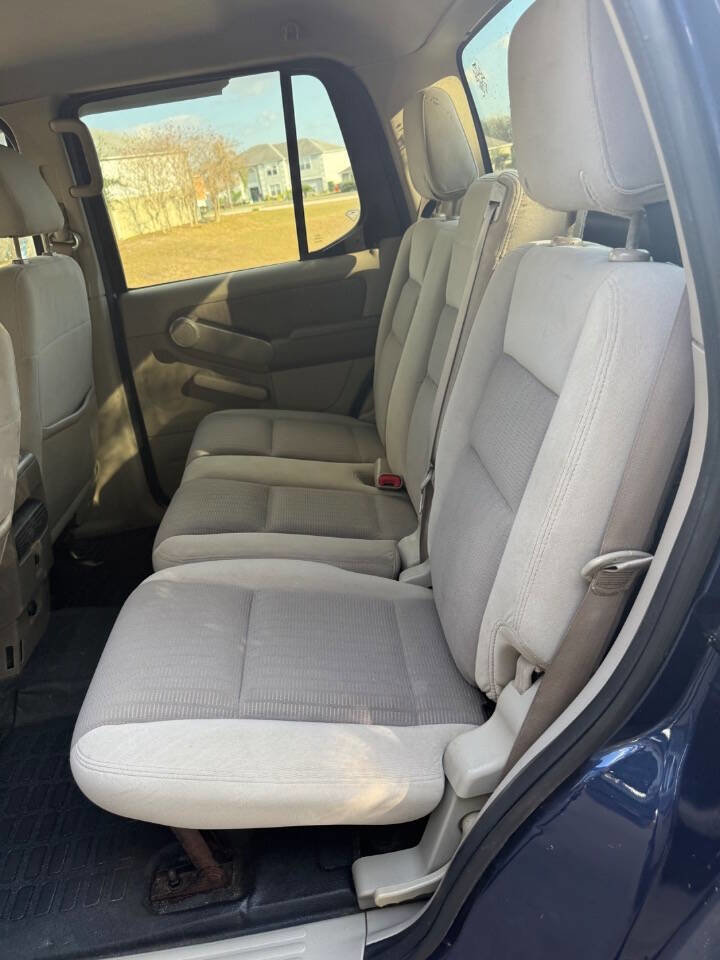 Used 2007 Ford Explorer Sport Trac XLT image 9