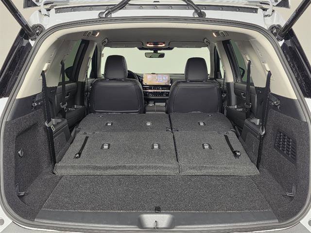 New 2026 Nissan Pathfinder SL AWD/4WD image 24
