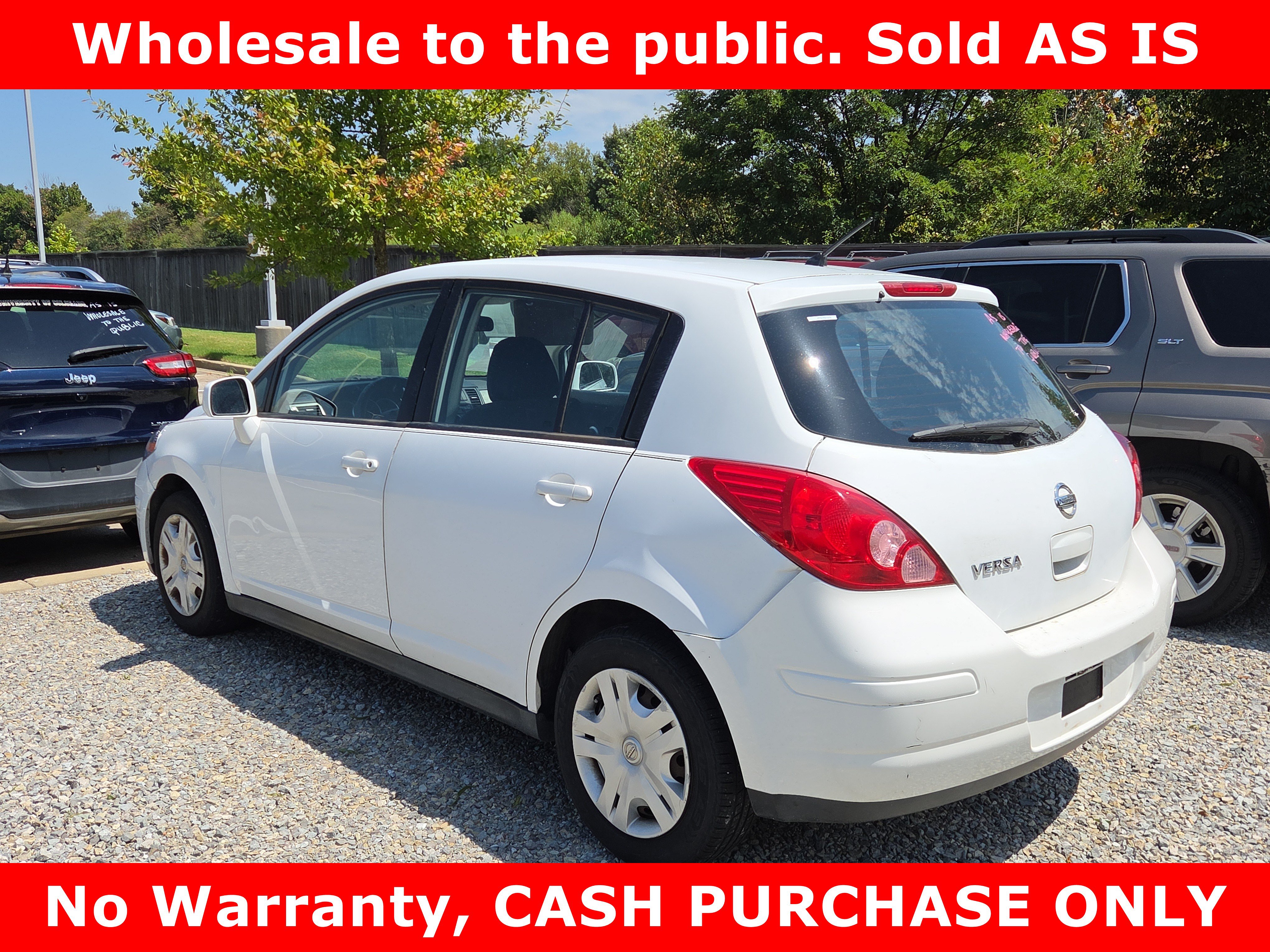 Used 2011 Nissan Versa 1.8 S FWD image 6