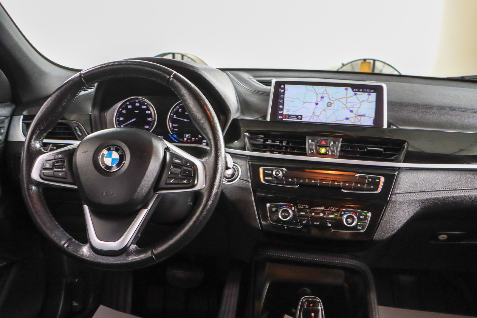 Used 2022 BMW X2 sDrive28i image 17