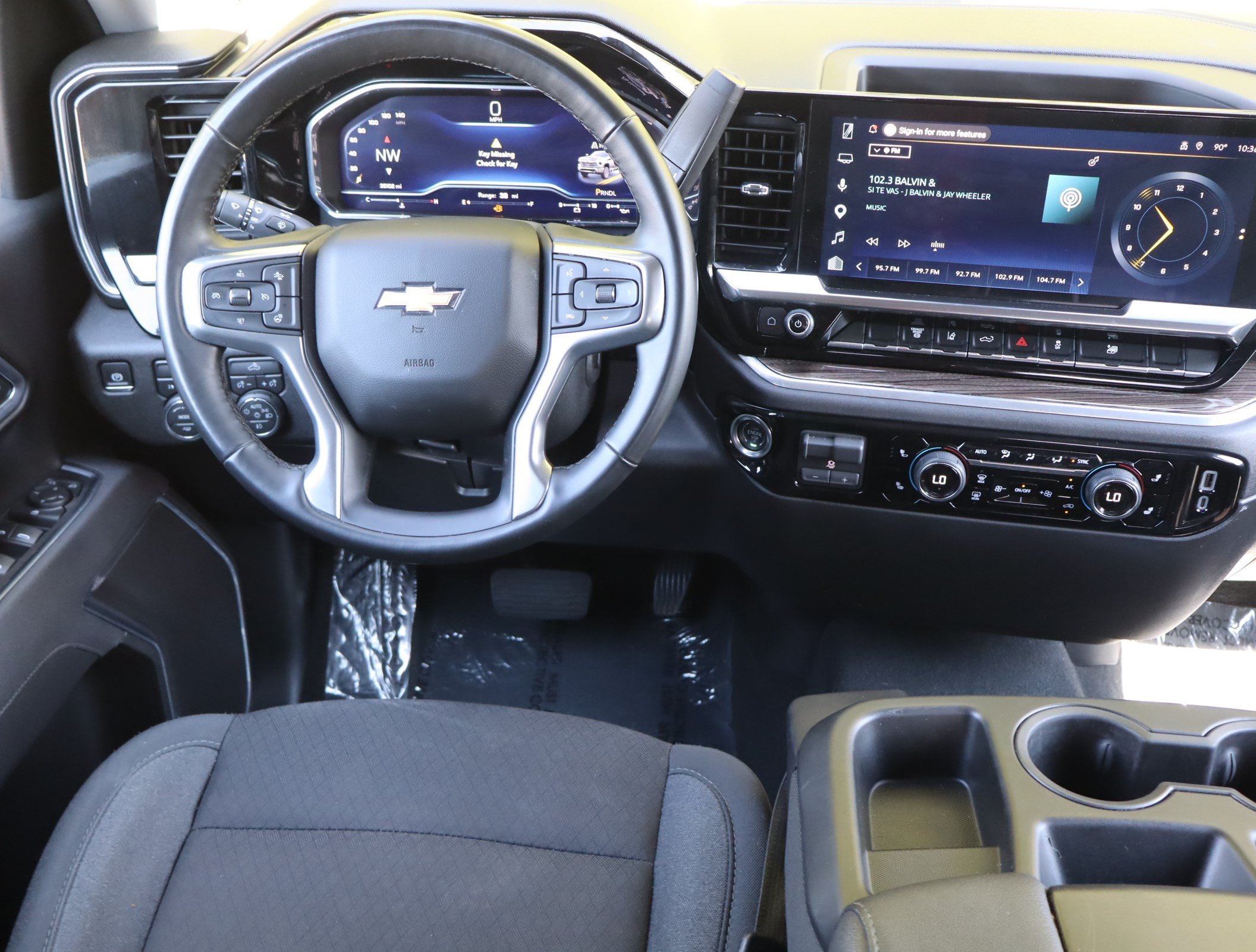 Used 2025 Chevrolet Silverado 2500 LT w/ Convenience Package AWD/4WD image 18