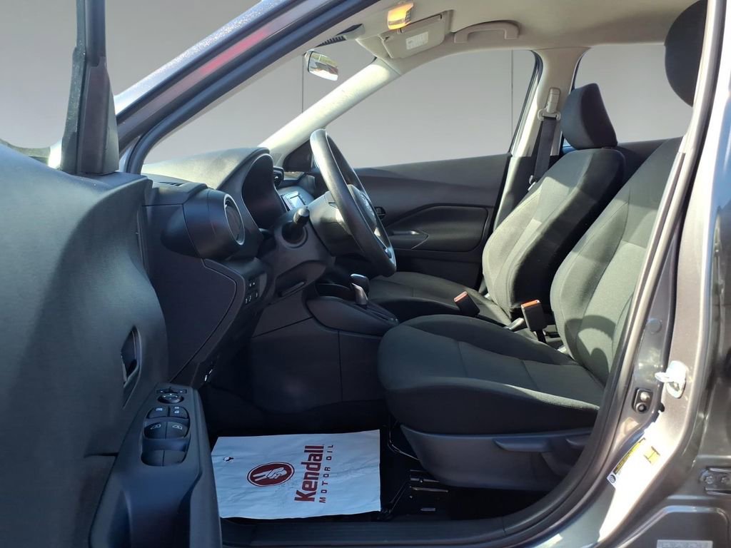 Used 2024 Nissan Kicks S image 15