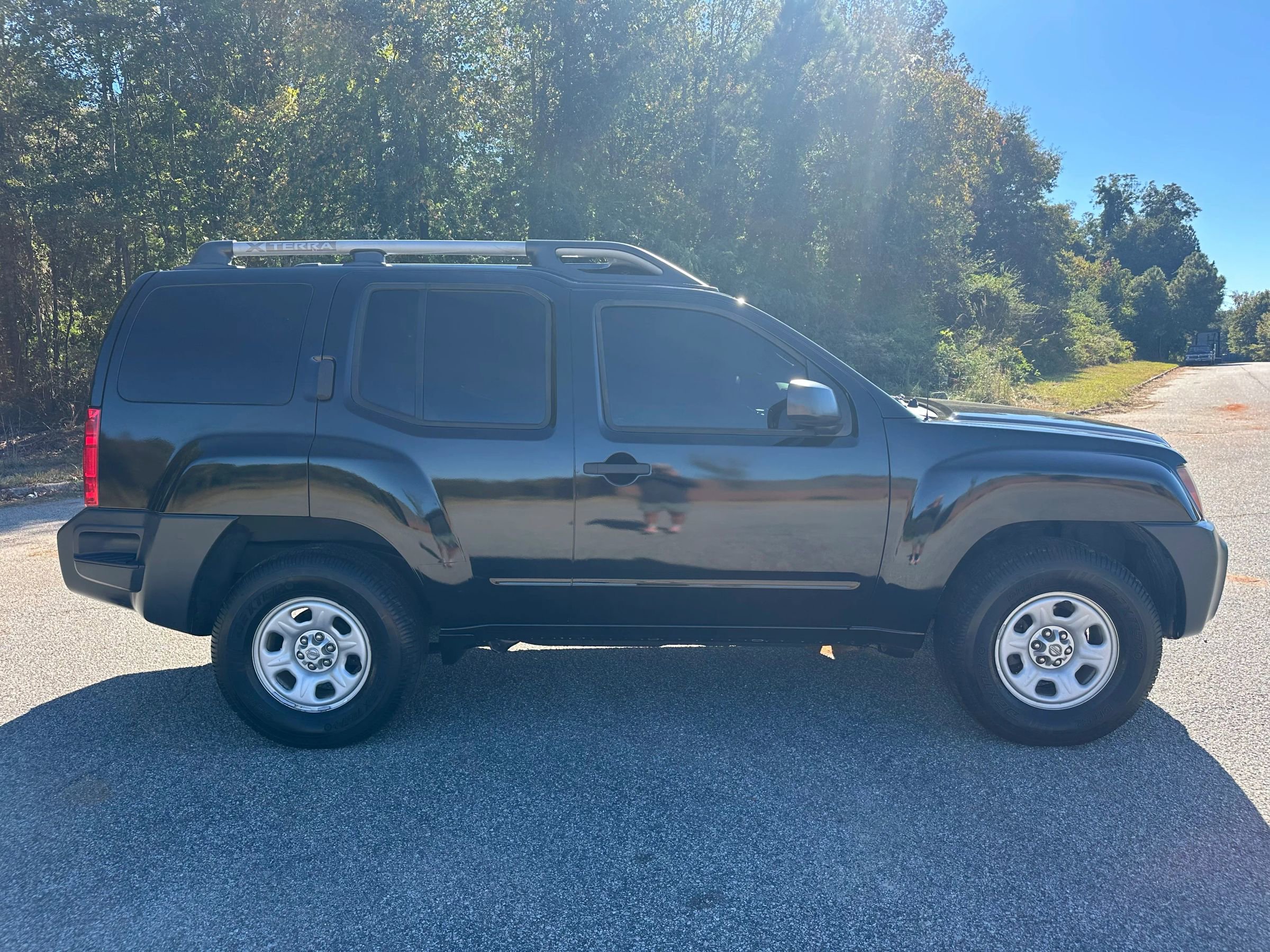 Used 2014 Nissan Xterra X image 6