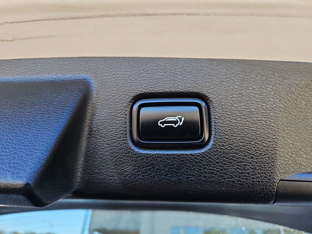 Used 2022 Kia Telluride SX w/ SX Prestige Package image 40