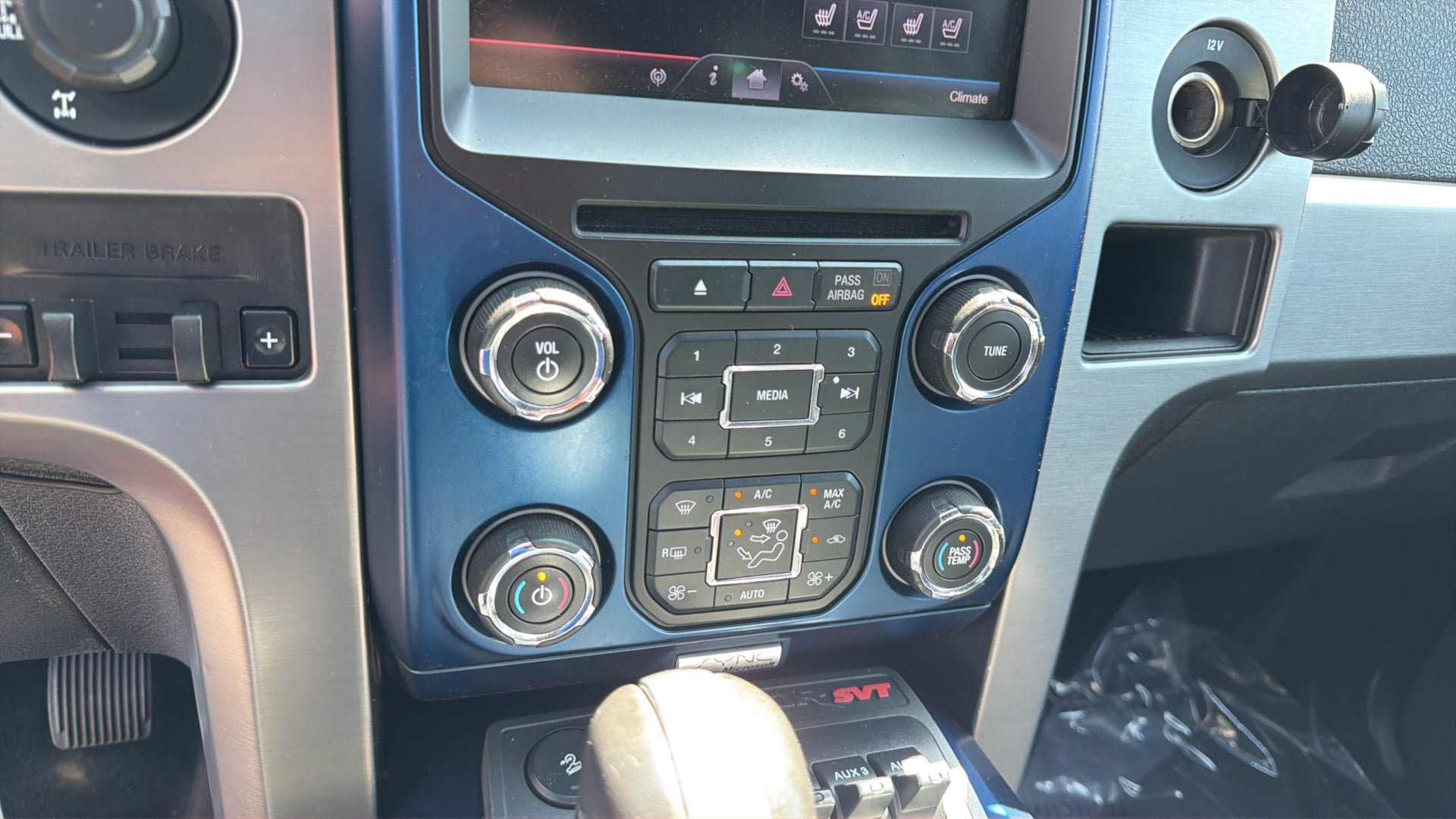 Used 2013 Ford F150 Raptor w/ Luxury Equipment Group AWD/4WD image 27