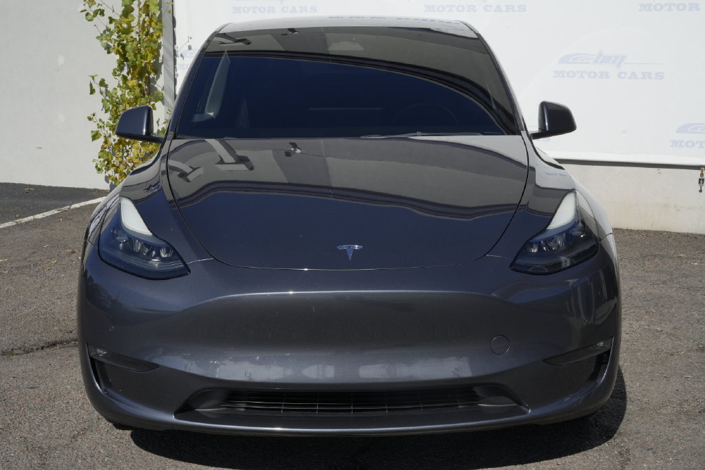 Used 2022 Tesla Model Y Long Range AWD/4WD image 4