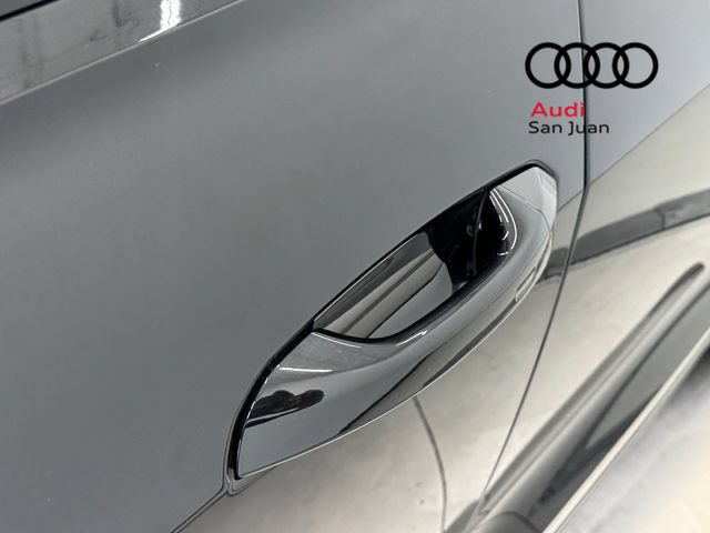 New 2026 Audi SQ8 Prestige AWD/4WD image 9