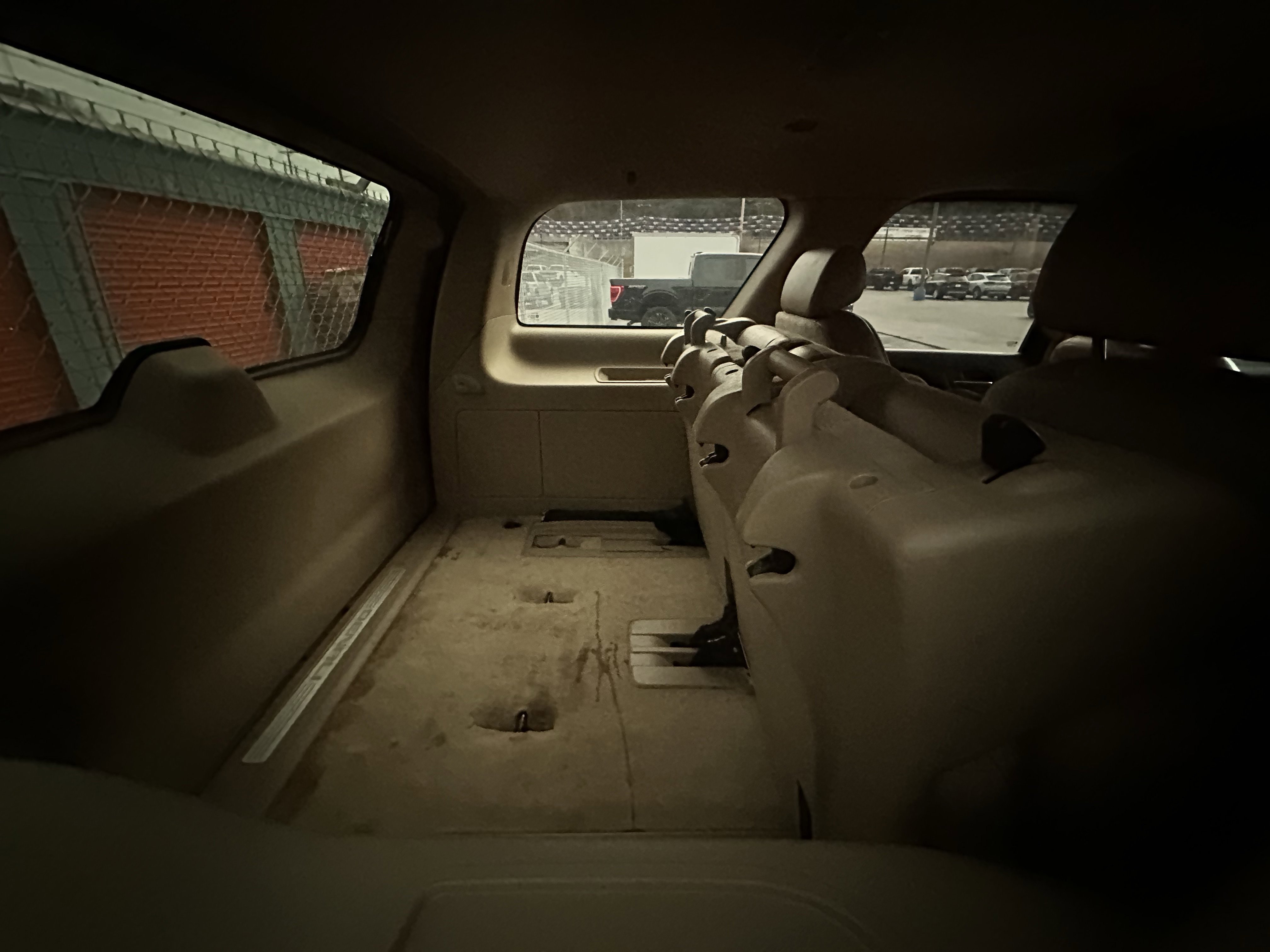 Used 2007 GMC Yukon Denali image 28