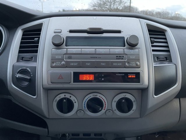 Used 2011 Toyota Tacoma 4x4 Double Cab image 18