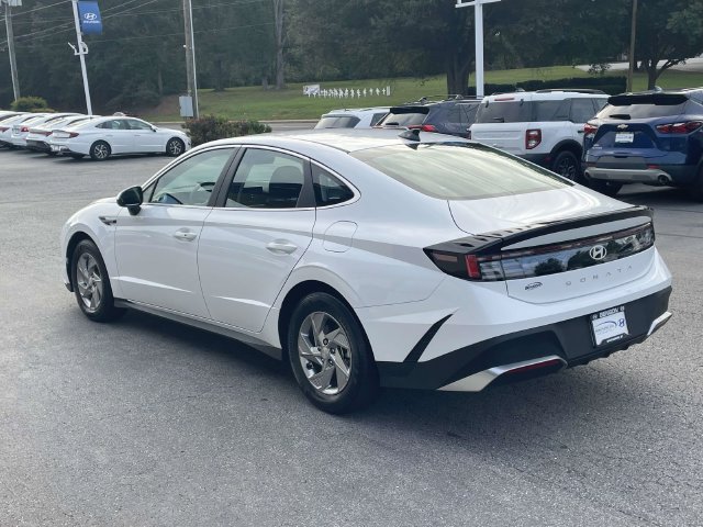 Certified 2025 Hyundai Sonata SE FWD image 4