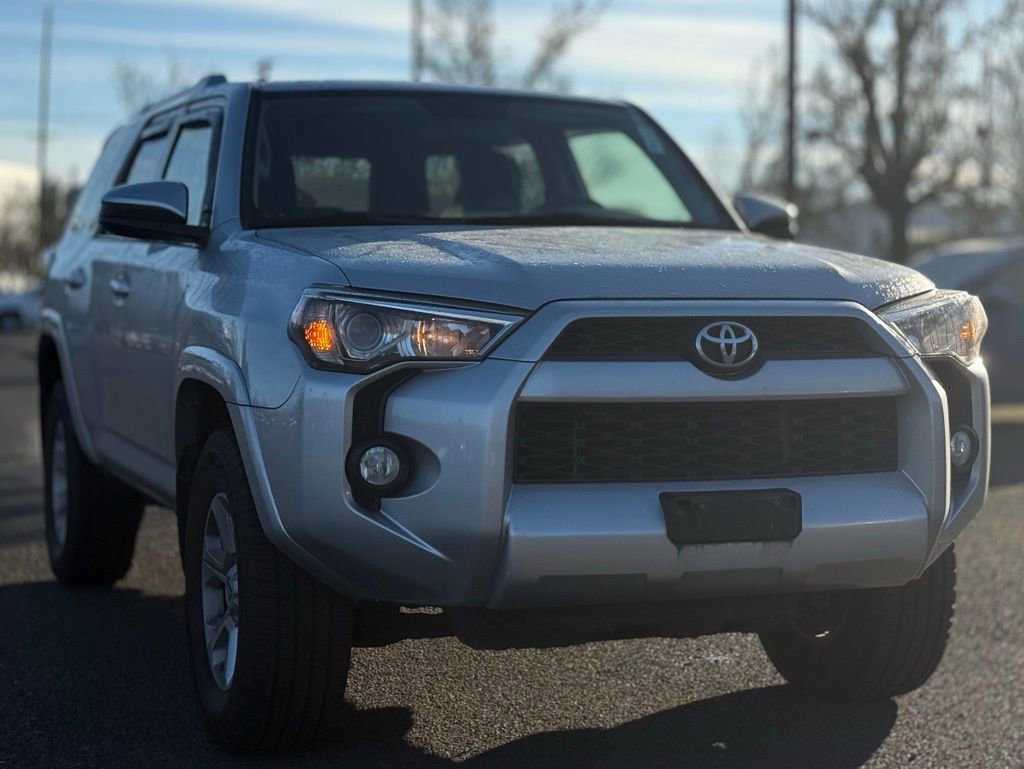 Used 2015 Toyota 4Runner SR5 image 7