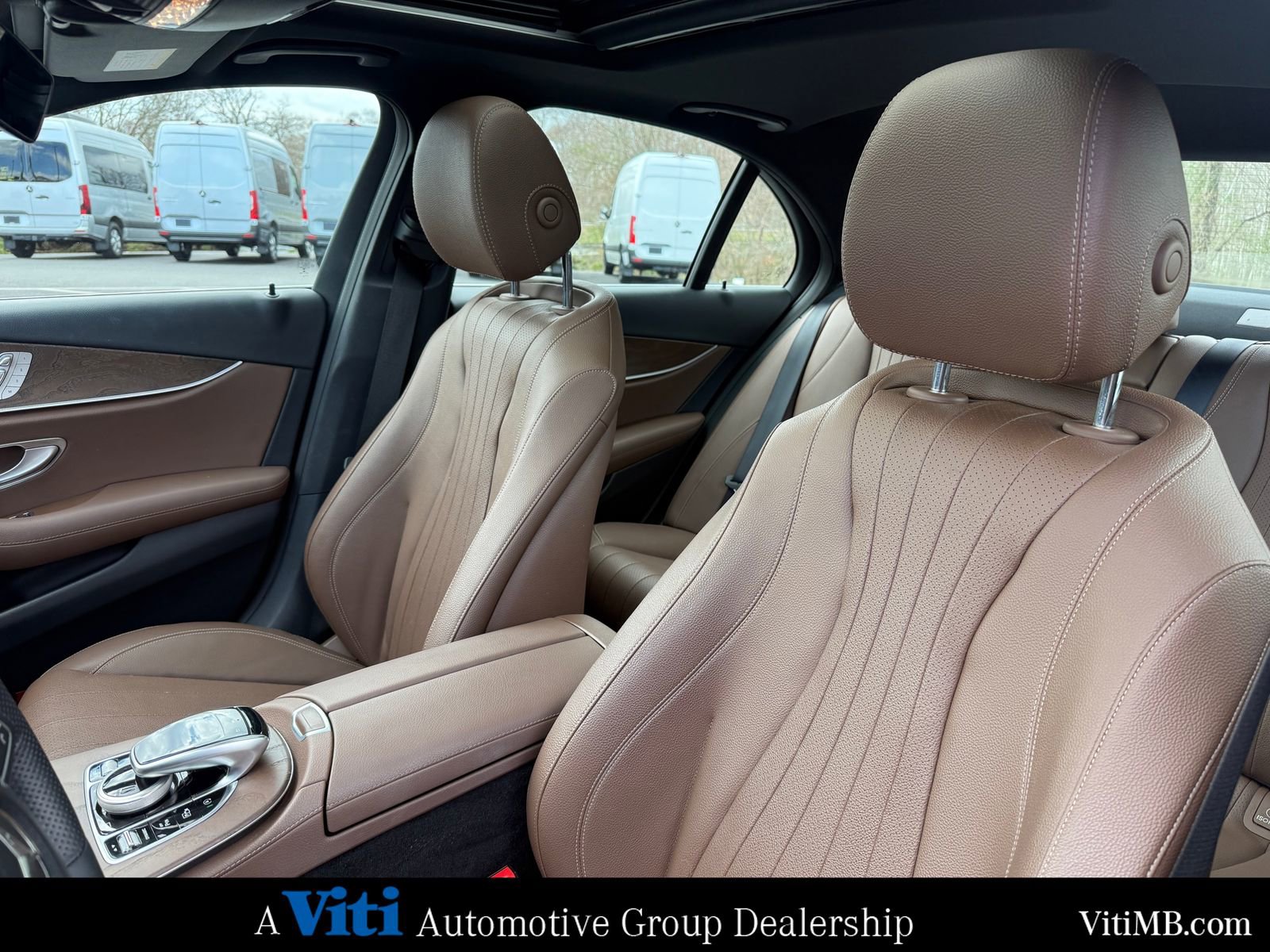 Used 2018 Mercedes-Benz E 300 image 18