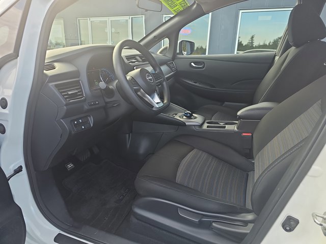 Certified 2023 Nissan Leaf S image 17