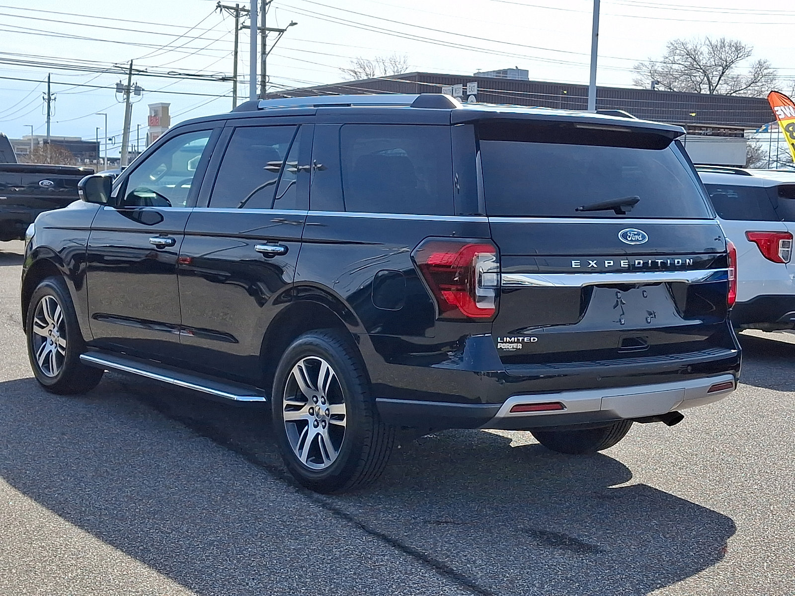 Certified 2023 Ford Expedition Limited image 7