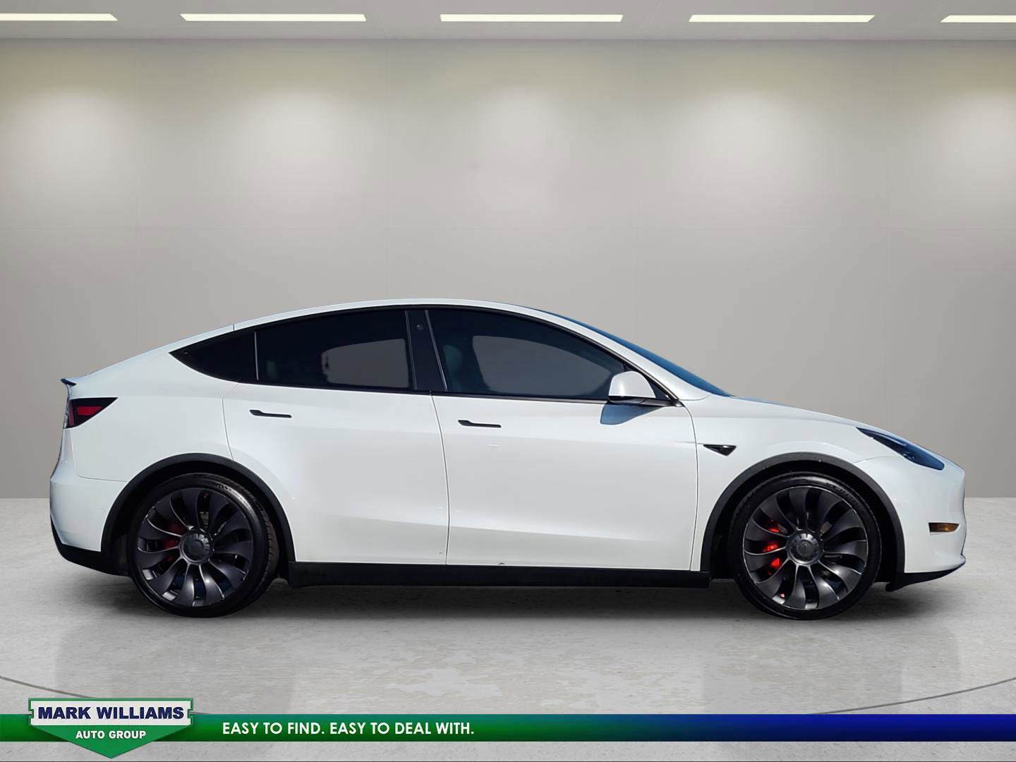 Used 2021 Tesla Model Y Performance AWD/4WD image 2