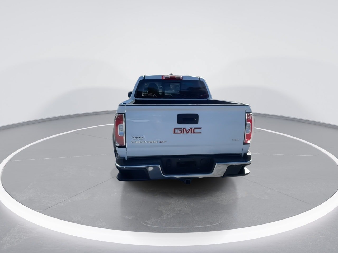 Used 2018 GMC Canyon SLT w/ Driver Alert Package AWD/4WD image 16
