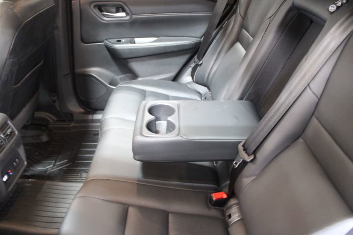 Used 2023 Nissan Rogue SL w/ SL Premium Package image 45