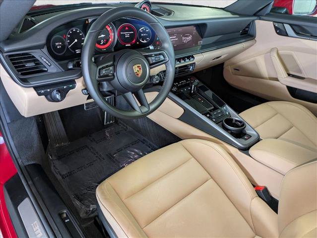 Used 2024 Porsche 911 Carrera RWD image 10