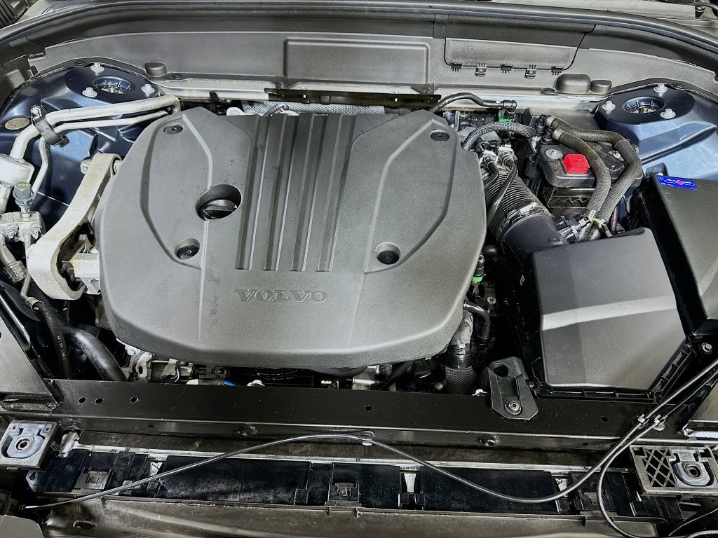 Used 2026 Volvo XC60 B5 Core w/ Climate Package AWD/4WD image 33