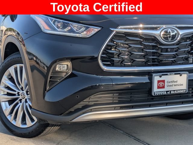 Certified 2025 Toyota Highlander Platinum AWD/4WD image 3
