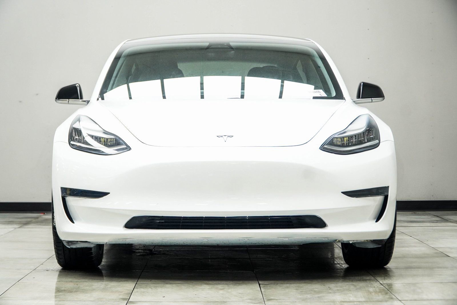 Used 2019 Tesla Model 3 Standard Range image 7