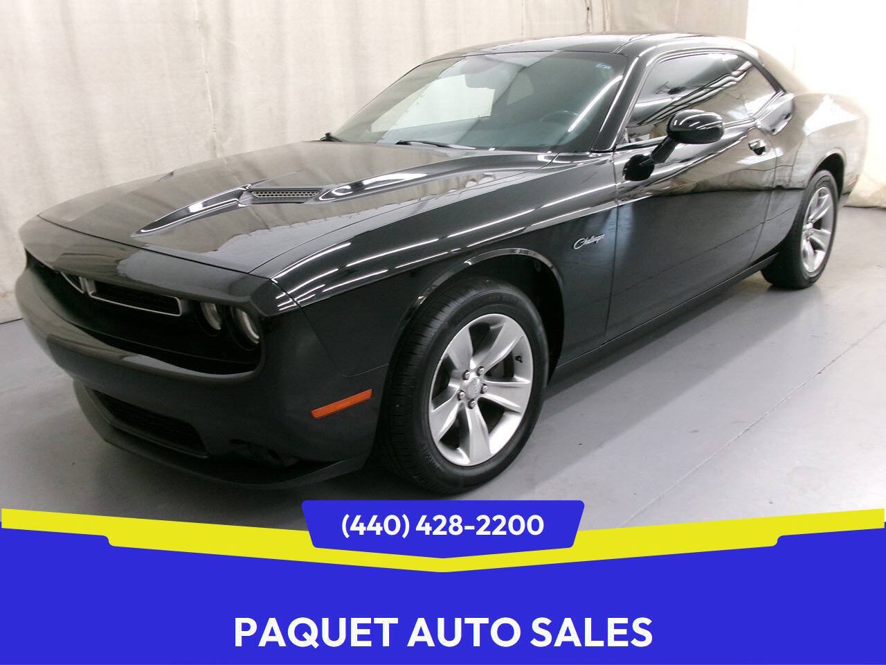 Used 2016 Dodge Challenger SXT