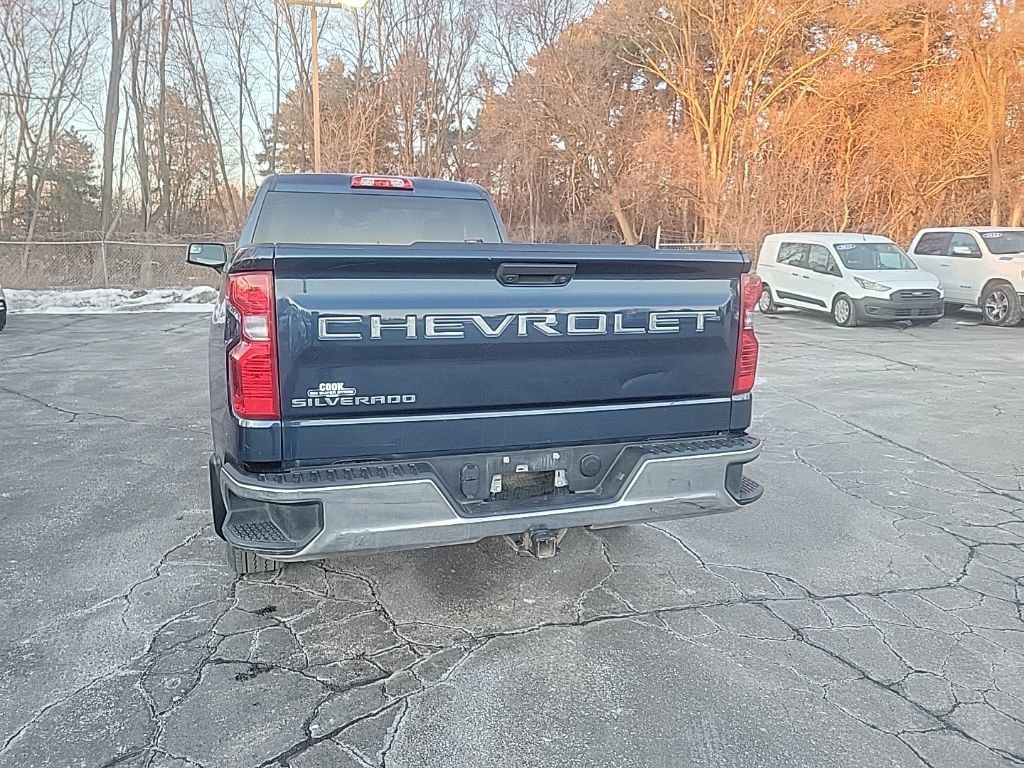 Used 2022 Chevrolet Silverado 1500 W/T w/ WT Value Package image 6