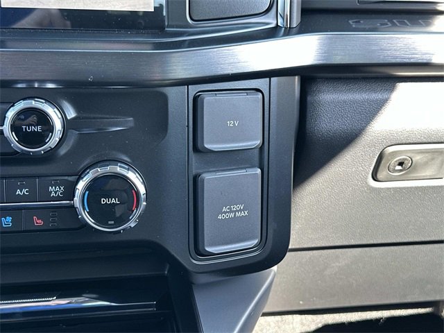 New 2026 Ford F350 Lariat image 33