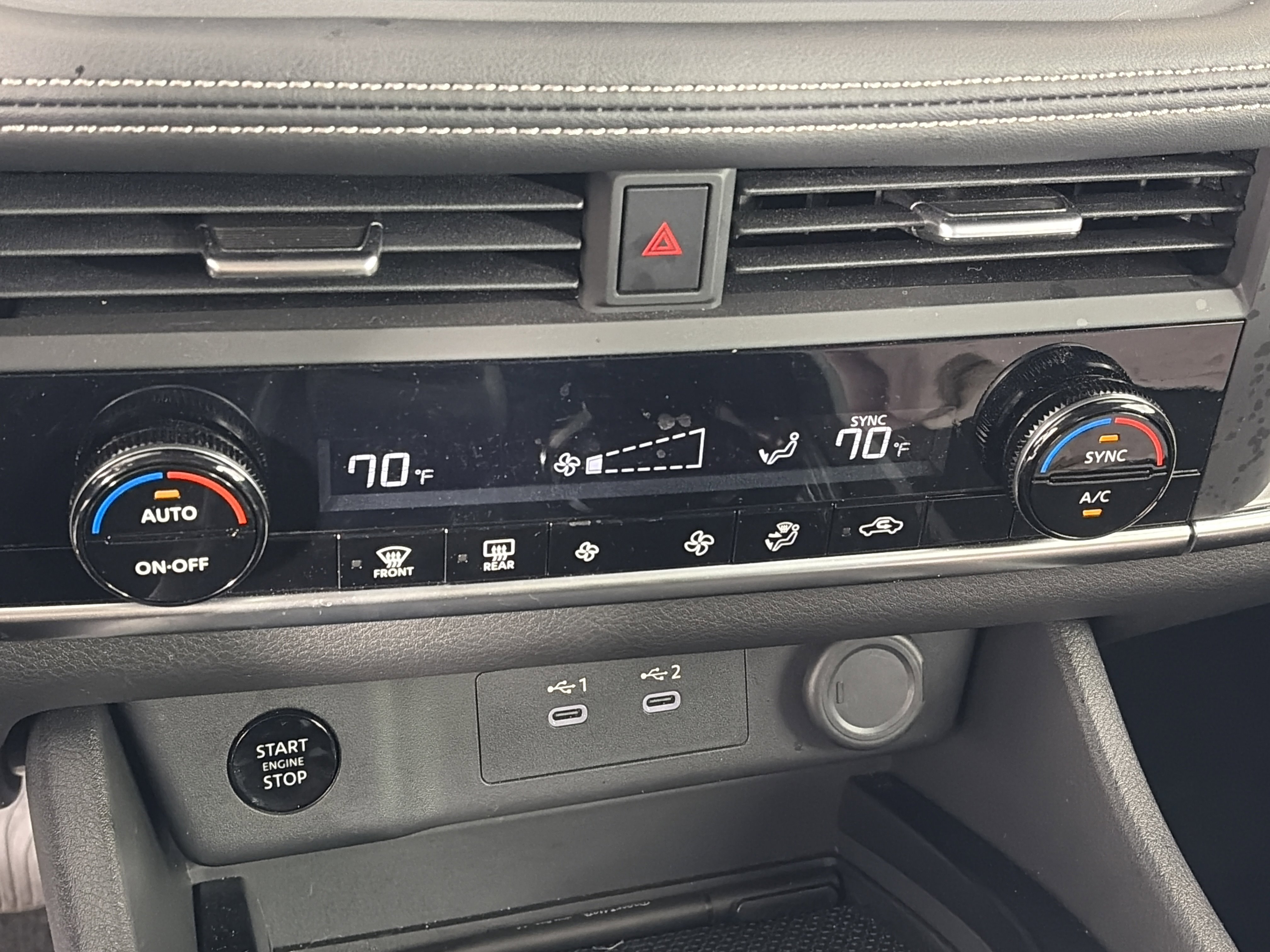 Certified 2025 Nissan Rogue SV image 21