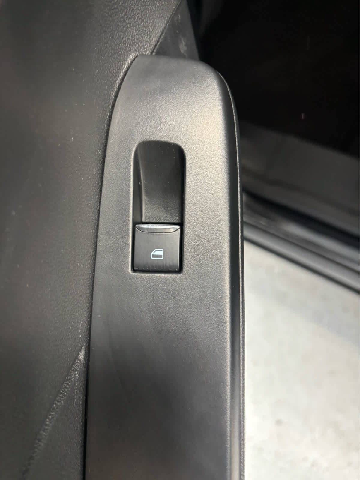 Certified 2024 Ford Escape Active AWD/4WD image 24
