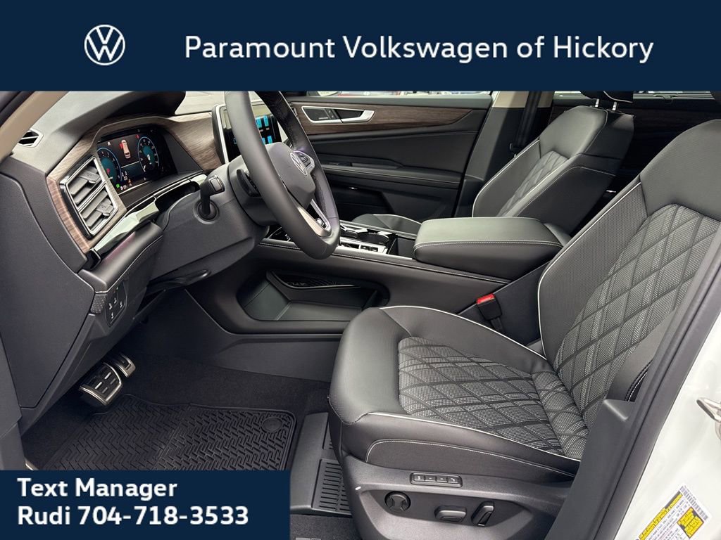 New 2026 Volkswagen Atlas SEL Premium R-Line image 24