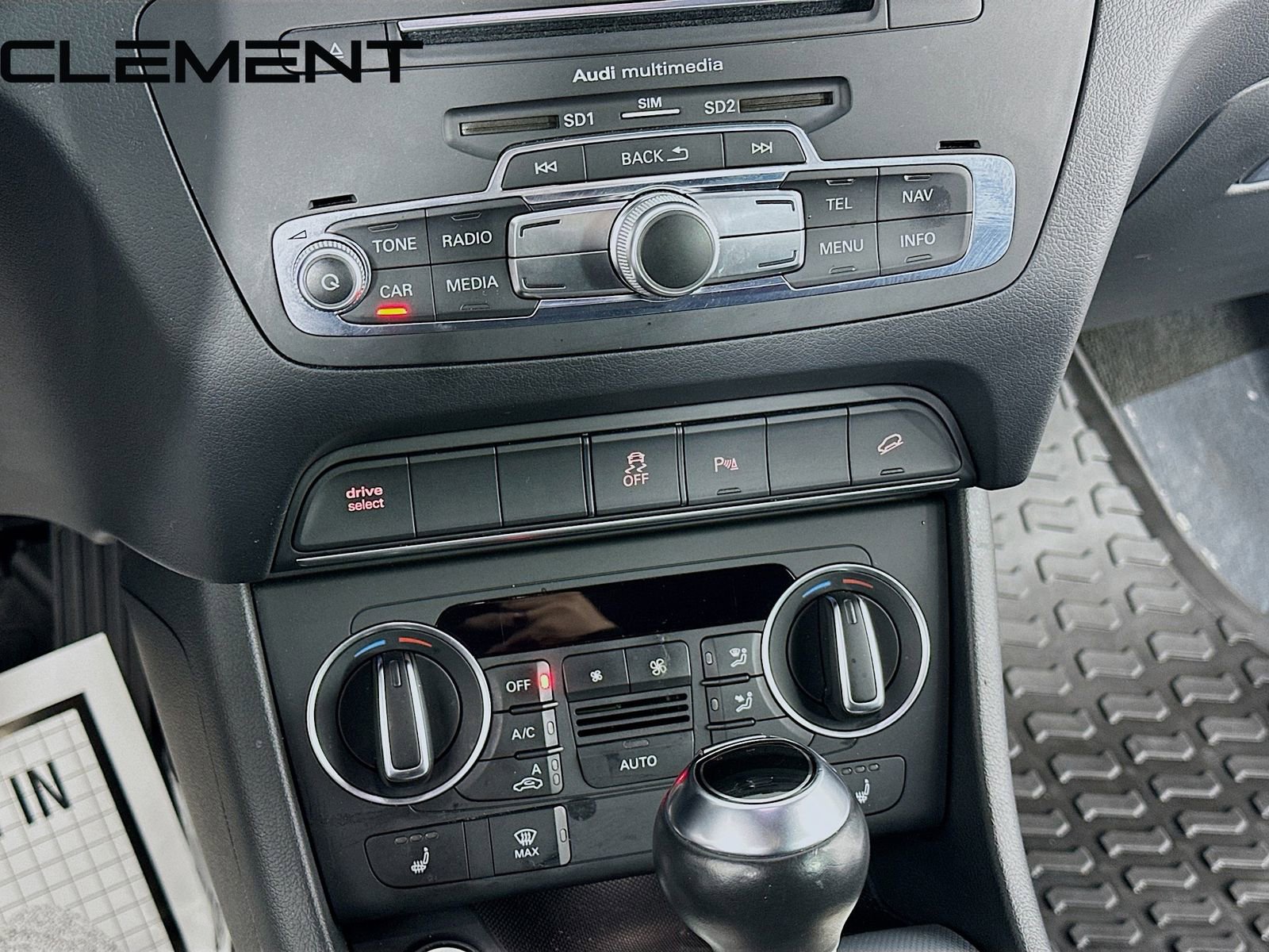 Used 2018 Audi Q3 2.0T Premium Plus w/ Premium Plus Package image 22