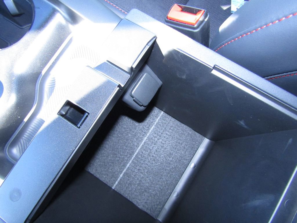 New 2026 Ford Explorer ST image 25