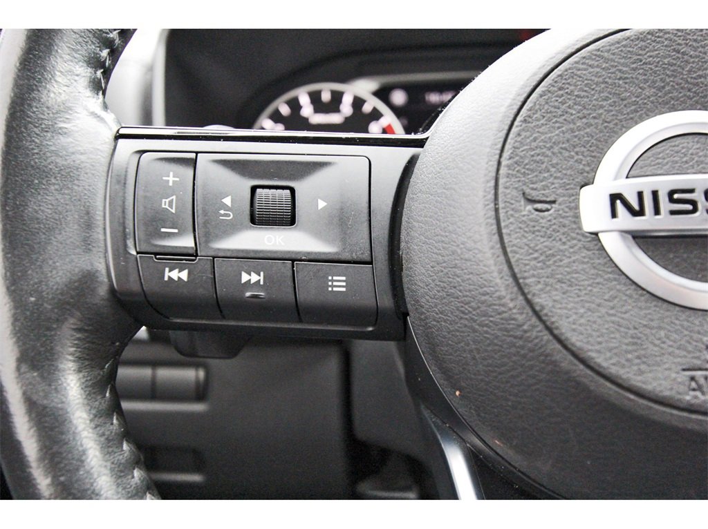 Used 2021 Nissan Rogue SL w/ Premium Package image 10