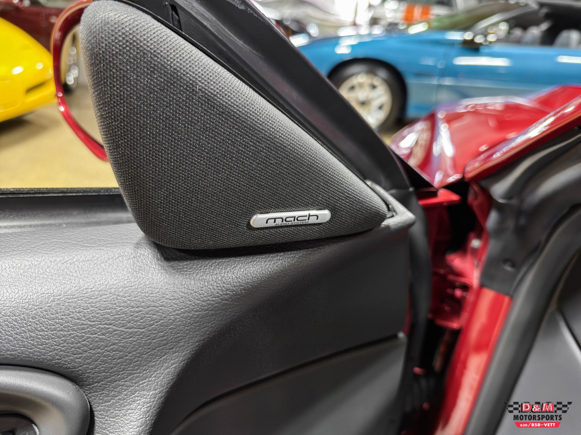 Used 2003 Ford Mustang Convertible image 27