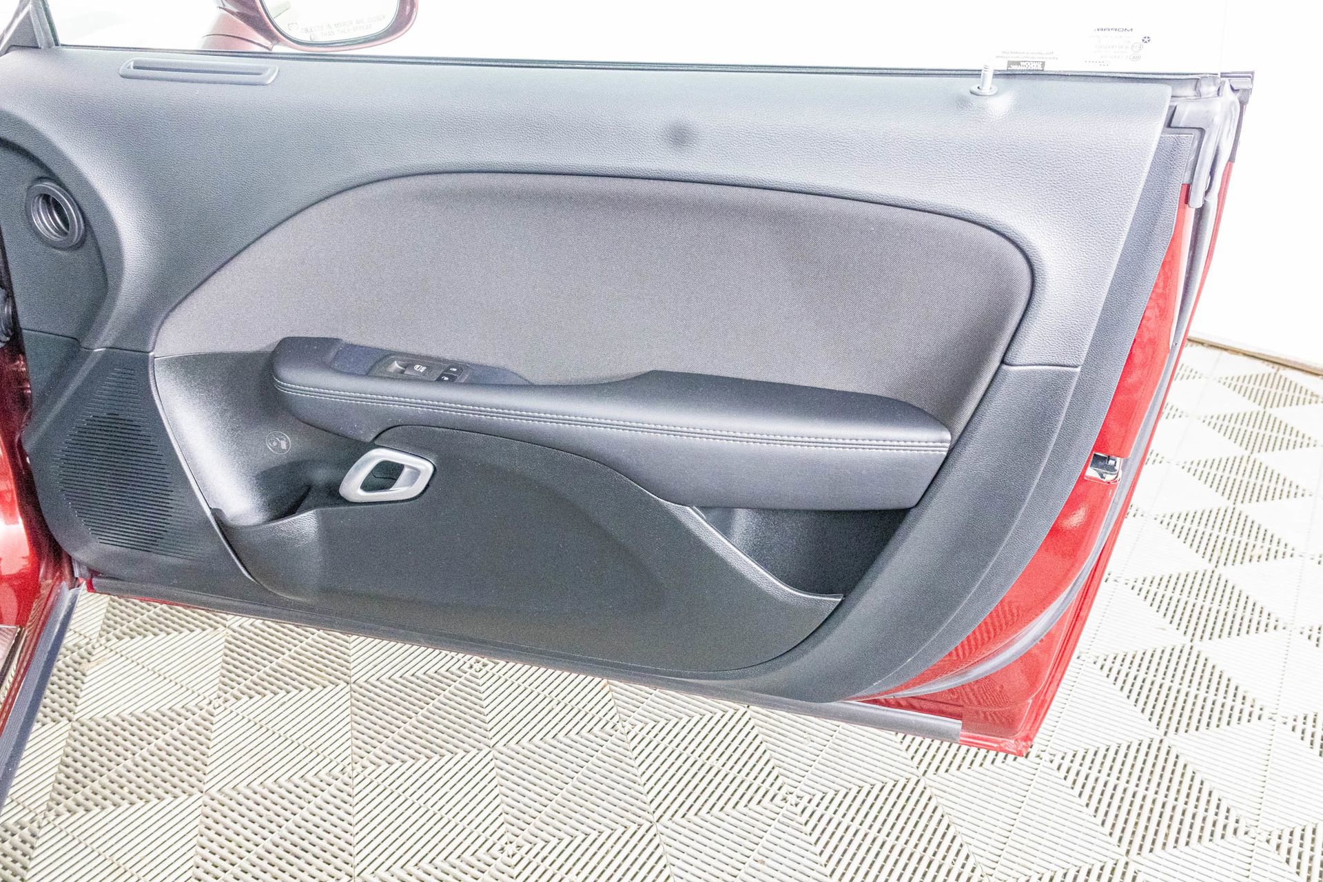 Used 2022 Dodge Challenger R/T w/ Shaker Package image 34