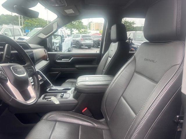 Used 2025 GMC Sierra 2500 Denali w/ Denali Reserve Package AWD/4WD image 18