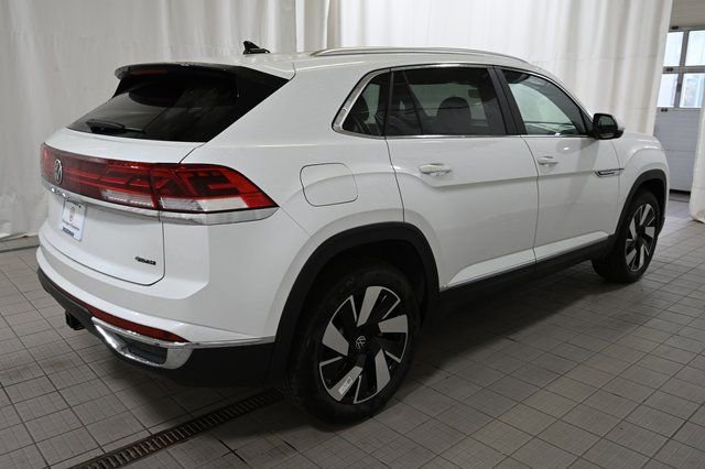 New 2025 Volkswagen Atlas Cross Sport SEL image 13