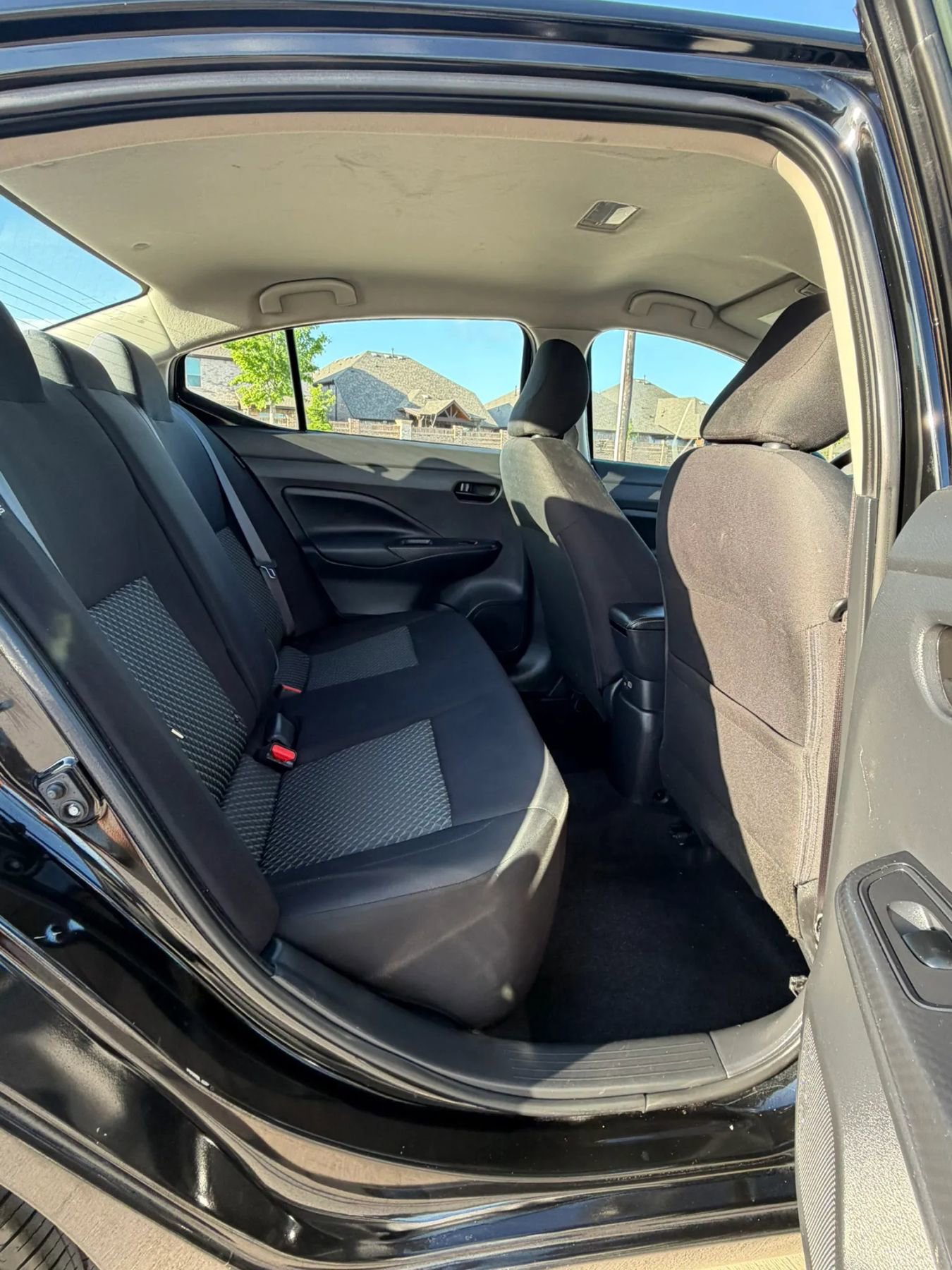 Used 2020 Nissan Versa S image 26