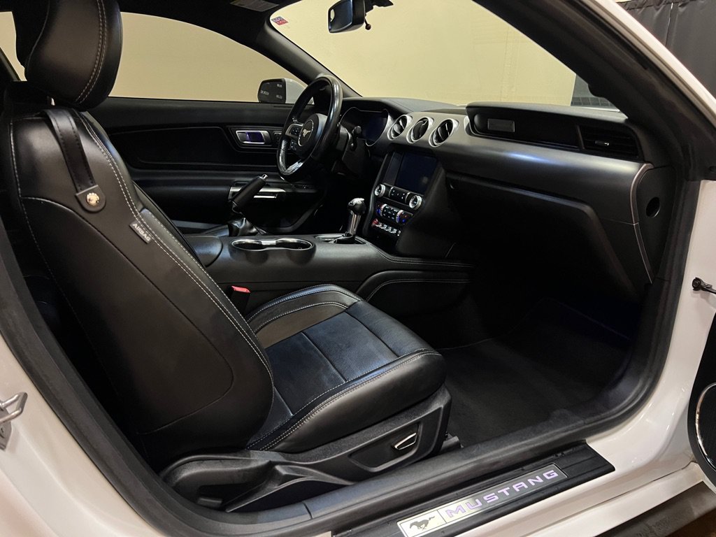 Used 2019 Ford Mustang GT Premium w/ Equipment Group 401A RWD image 24