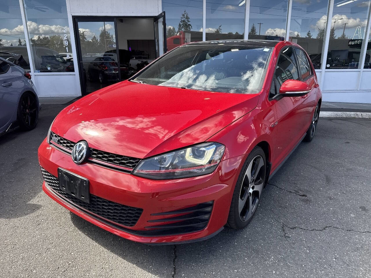 Used 2015 Volkswagen Golf 4-Door