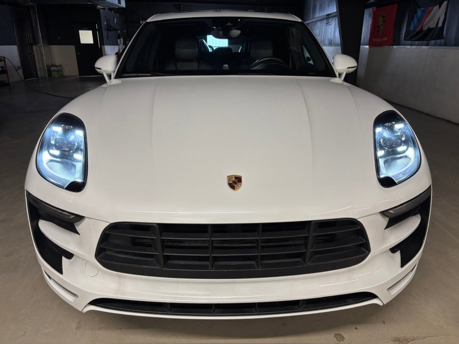 Used 2018 Porsche Macan GTS w/ Premium Package Plus image 8