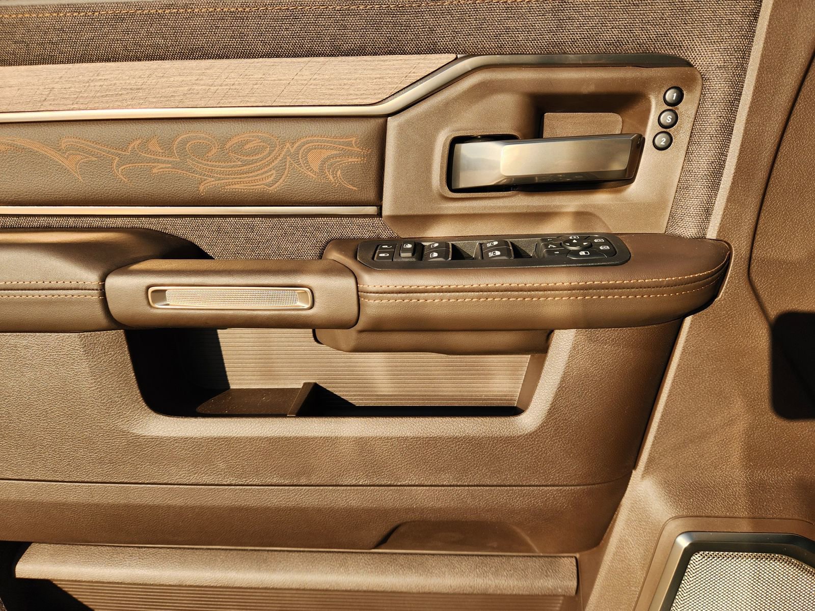 New 2026 RAM 3500 Limited image 19