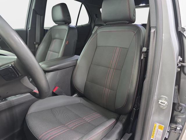 Used 2023 Chevrolet Equinox RS FWD image 14
