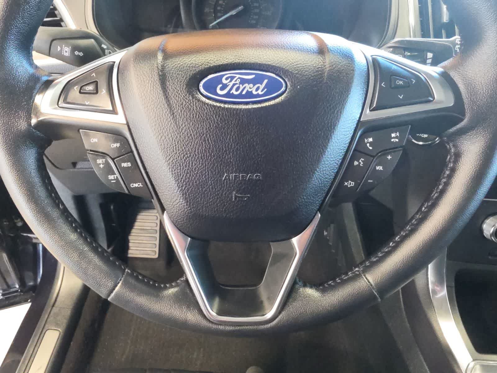 Used 2024 Ford Edge Titanium AWD/4WD image 20