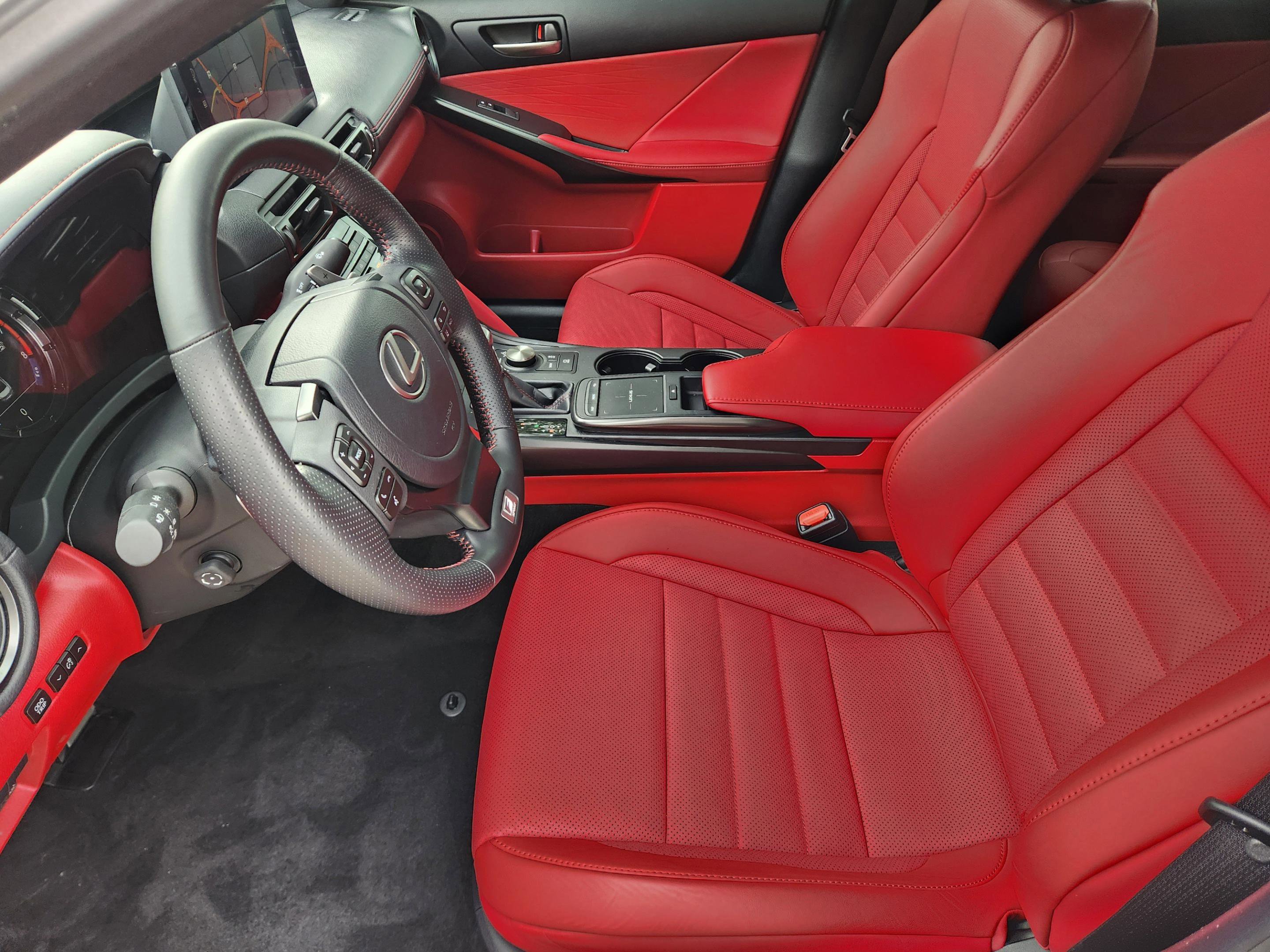 Used 2024 Lexus IS 350 F Sport RWD image 5