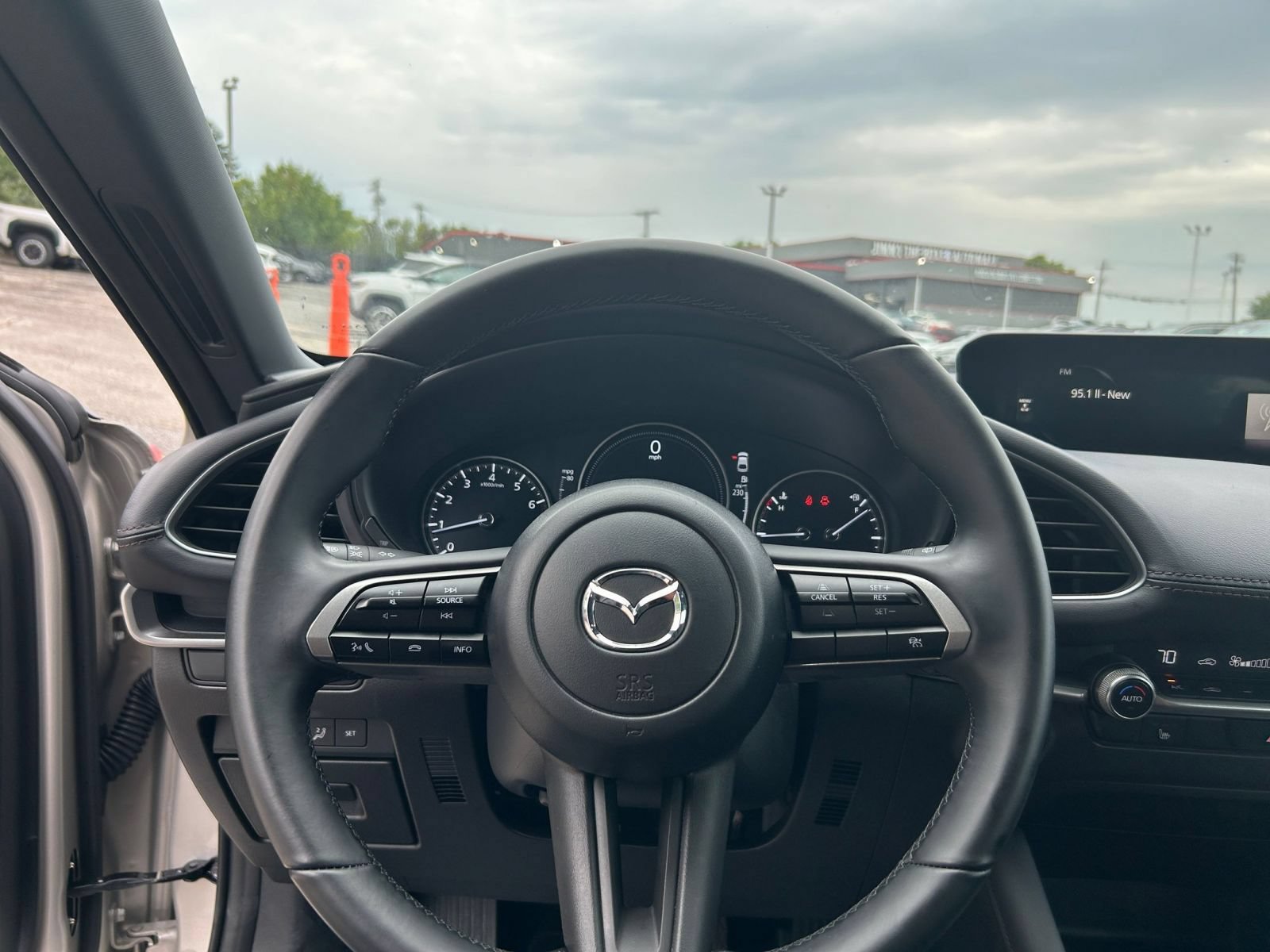 Used 2026 MAZDA MAZDA3 s FWD image 30