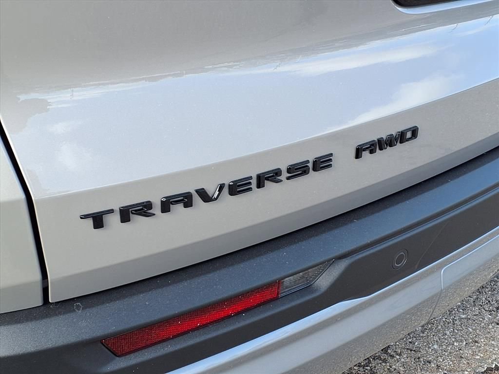 New 2026 Chevrolet Traverse Z71 w/ Driver Confidence Package image 7