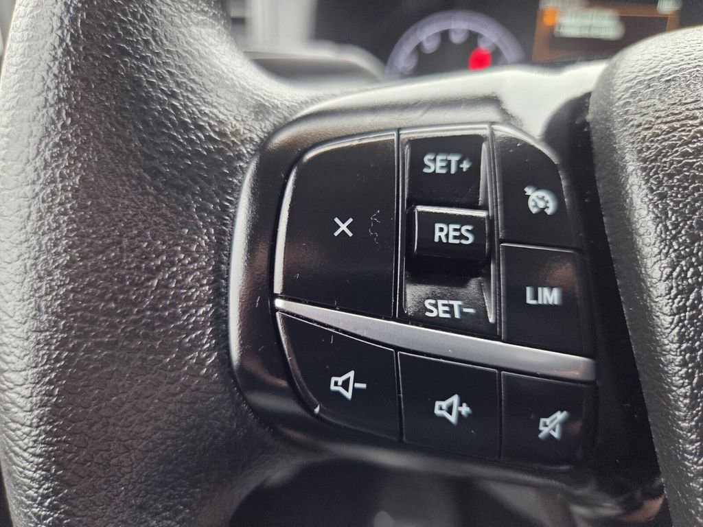 Used 2023 Ford Transit 350 XLT image 16