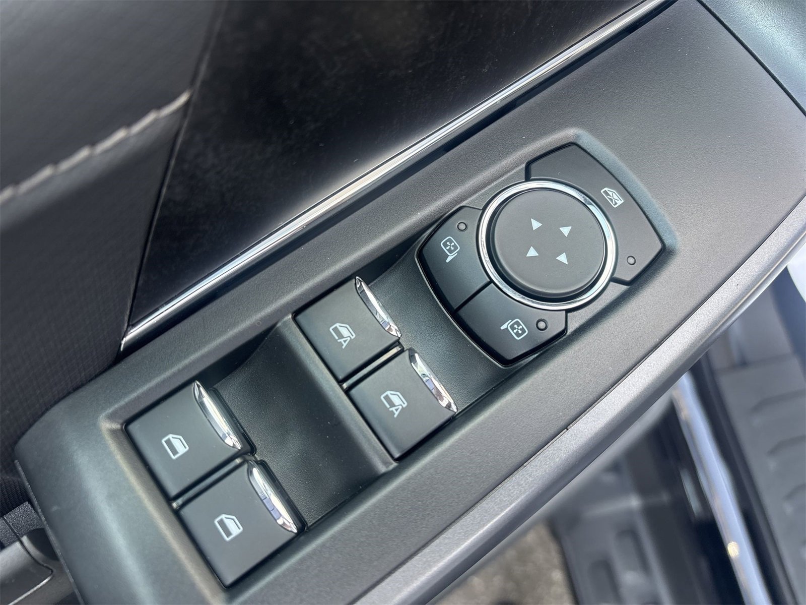 New 2025 Ford F150 Lightning Flash image 15